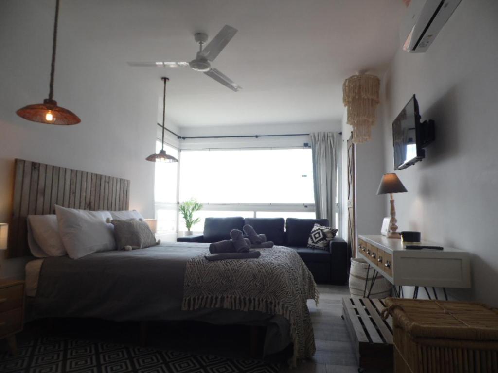 La Torre De La Colina Playa Apartment Torremolinos Luaran gambar