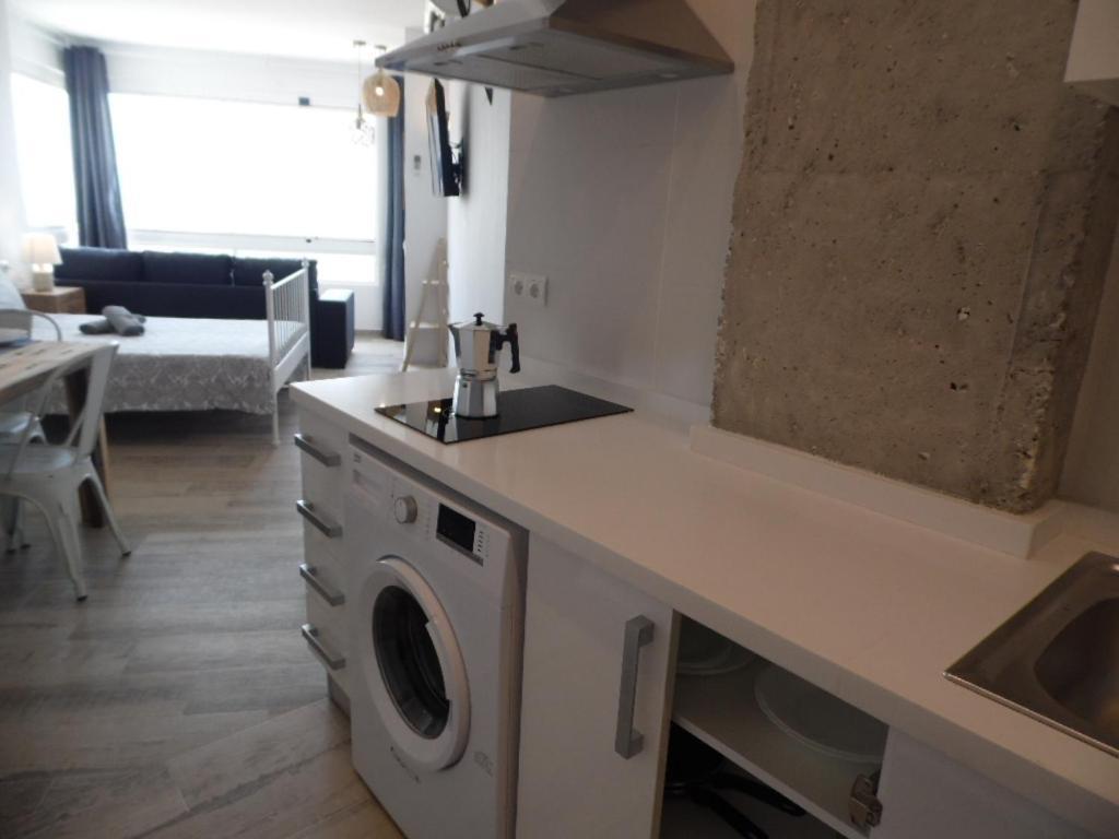 La Torre De La Colina Playa Apartment Torremolinos Luaran gambar