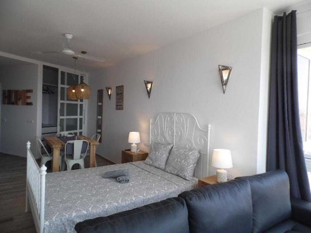La Torre De La Colina Playa Apartment Torremolinos Luaran gambar