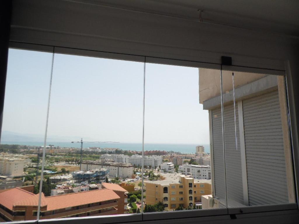 La Torre De La Colina Playa Apartment Torremolinos Luaran gambar